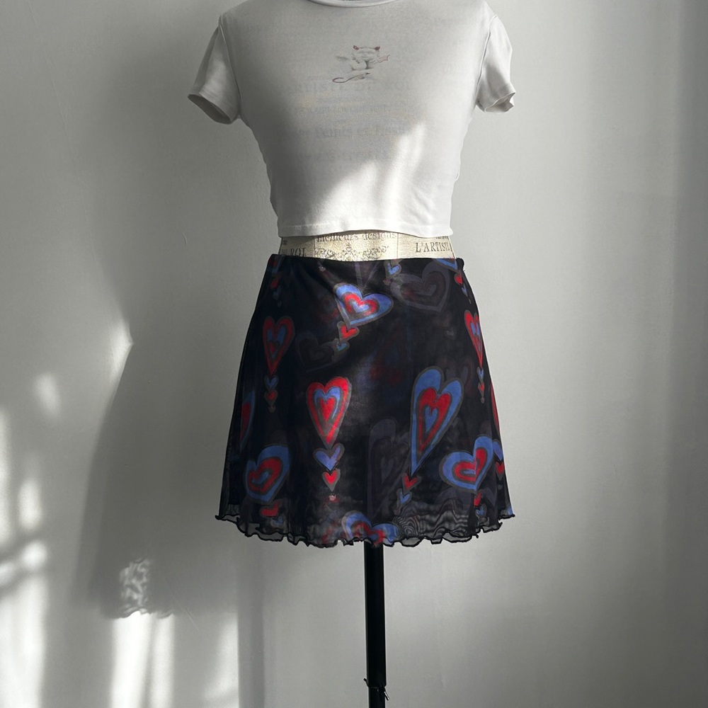 Heart Patterned Black Skirt